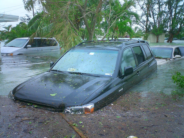El seguro de coche se apoya en el Consorcio de Compensación de Seguros para cubrir los daños causados por siniestros como las inundaciones