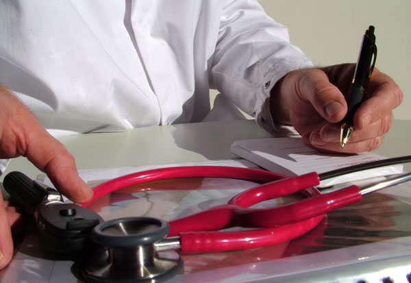Axa hace más flexible y accesible su seguro de salud Óptima Familiar