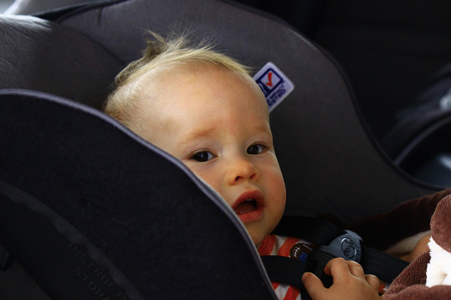 Mapfre confirma que los niños pueden viajar más seguros en coche
